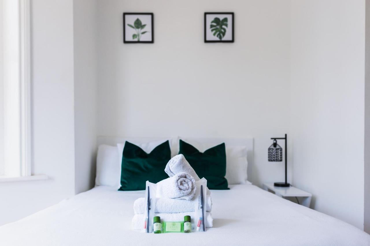 306, The Kove, West Hill Road Apartment บอร์นมัธ ภายนอก รูปภาพ