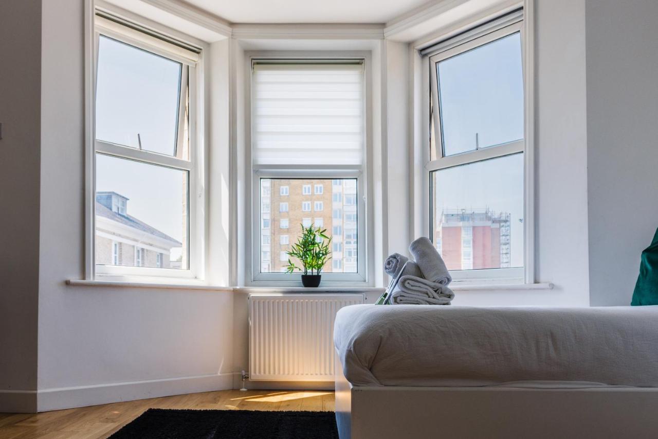 306, The Kove, West Hill Road Apartment บอร์นมัธ ภายนอก รูปภาพ